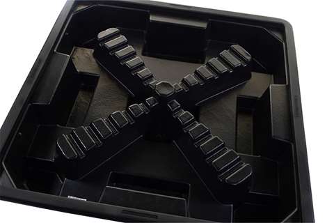 Qubb - Leak tray with grate - 4 barrels - 249l - 1460x1460x305mm - nestable  Qubb - Leak tray with grate - 4 barrels - 249l - 1460x1460x305mm - nestable