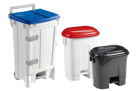 Poubelles à pédale