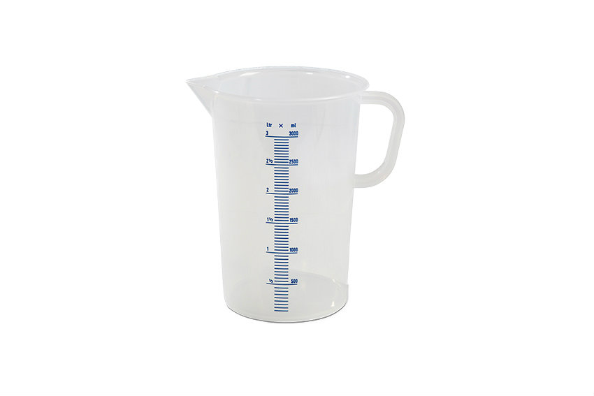 Plastic measuring cups