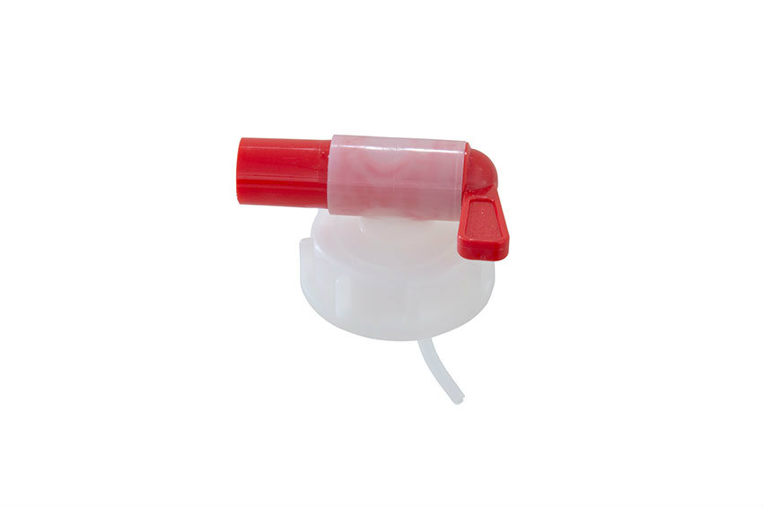 Din 51 screw cap for jerrycan - with spigot plug - red 