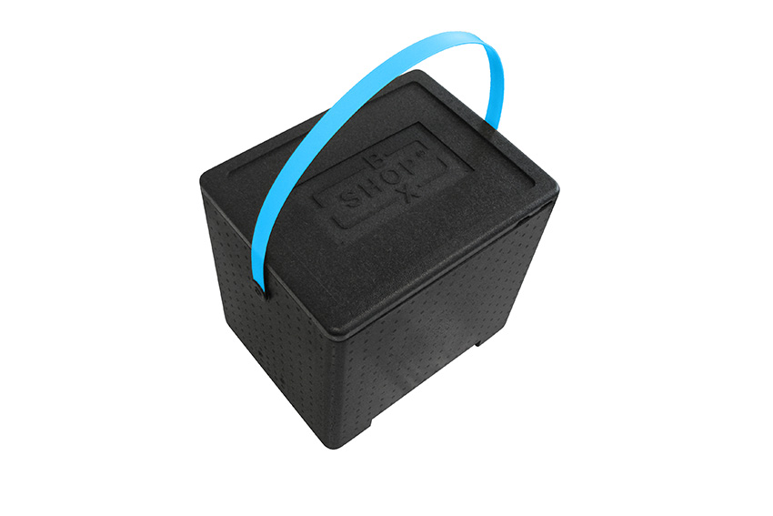 Isotherme koelbox Universal 31,2l - 415x320x320mm - Polibox Boxshop met gekleurde draagbeugel 