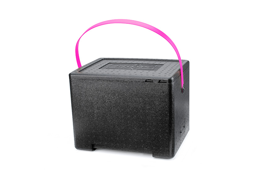 Isotherme koelbox Universal 31,2l - 415x320x320mm - Polibox Boxshop met gekleurde draagbeugel 